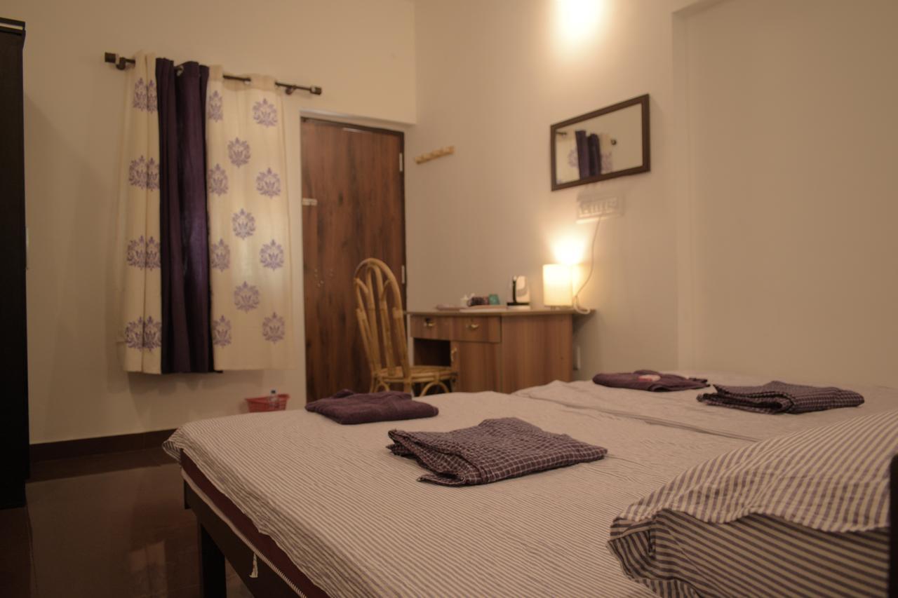 Vretreat Hotel Kokkānisseri Екстериор снимка
